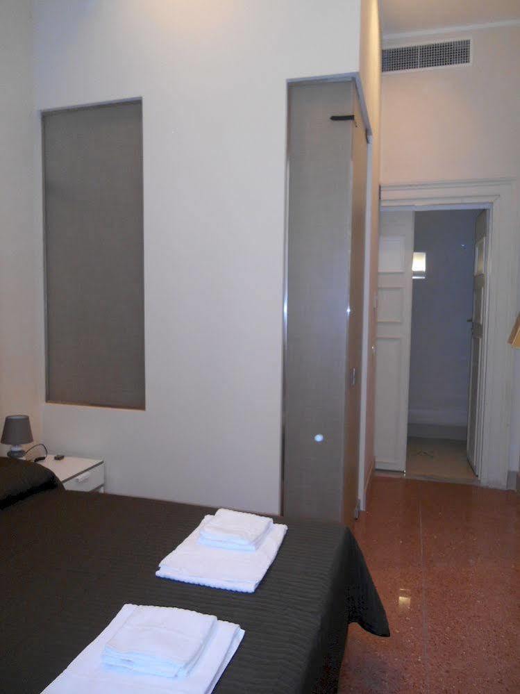 Azzurra Guest House Rome Extérieur photo